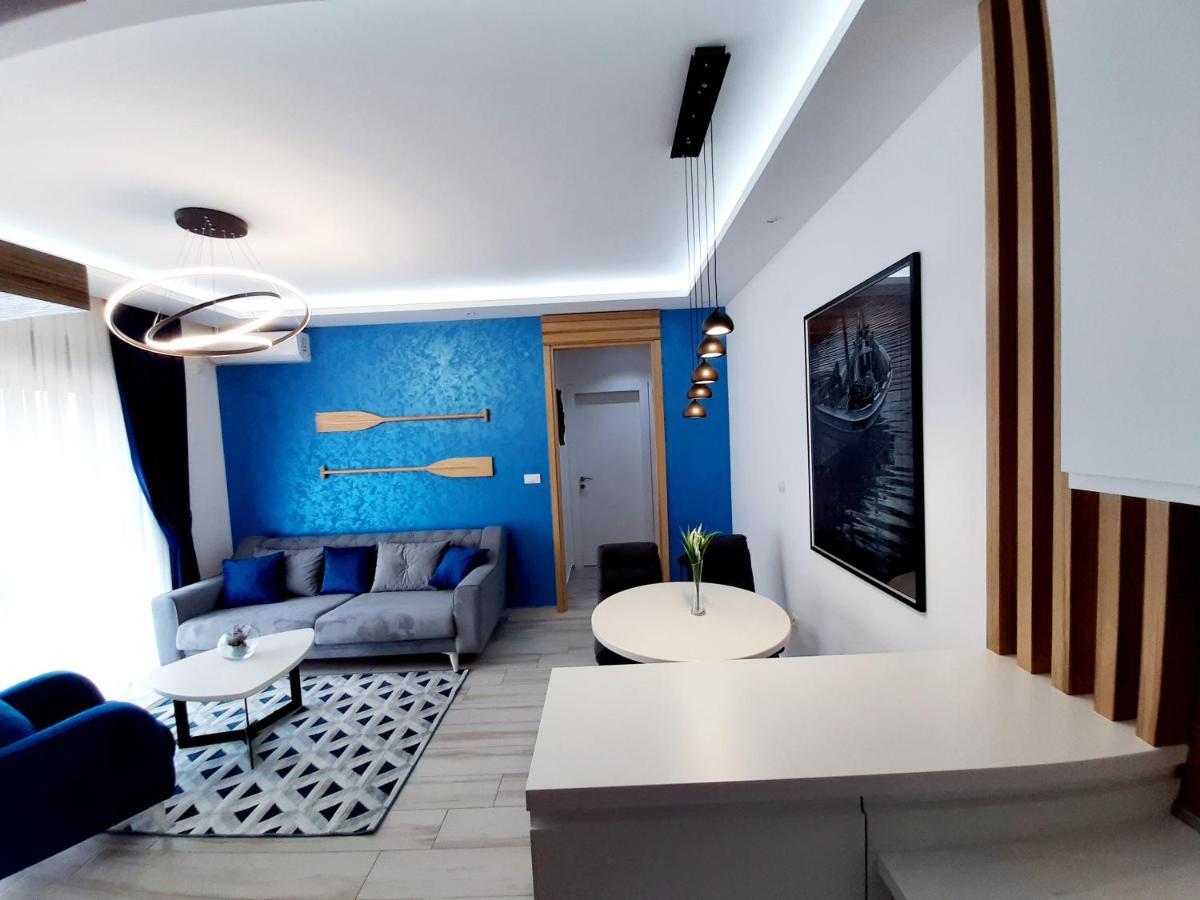 Maritimo Di Cattaro****Lux Apartment With Garage Exteriör bild