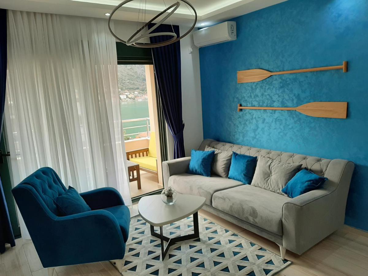 Maritimo Di Cattaro****Lux Apartment With Garage Exteriör bild